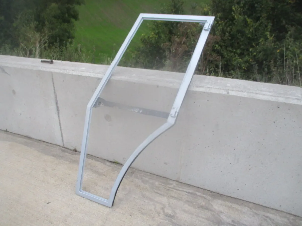 MF Hi Line Left Side Door Frame - Image 3