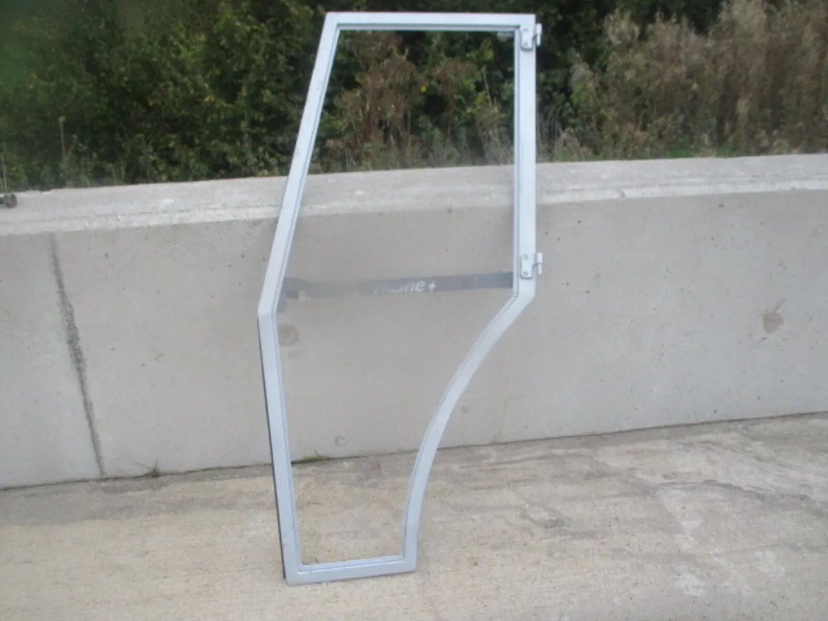 MF Hi Line Left Side Door Frame - Image 1