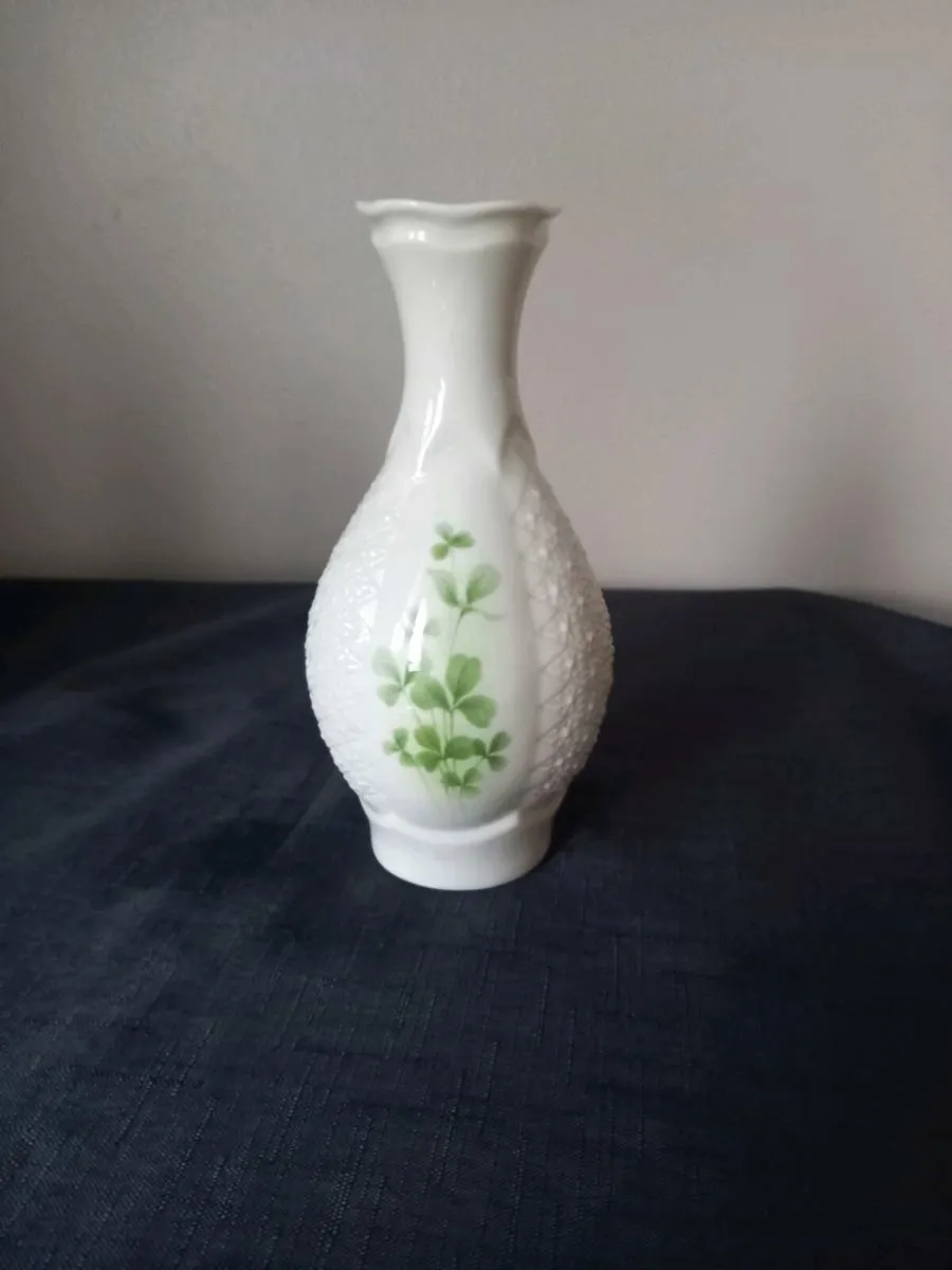 Donegal China Vases - Image 3