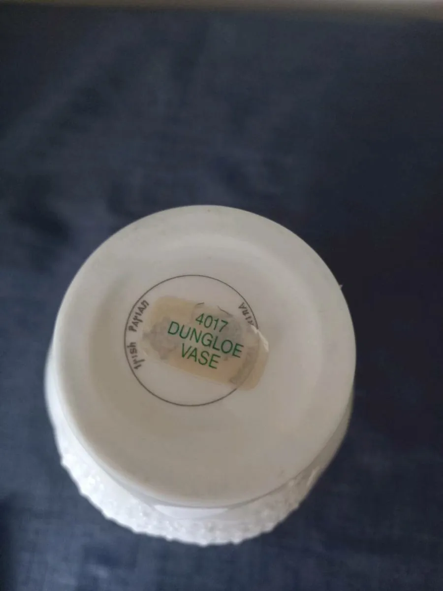 Donegal China Vases - Image 4