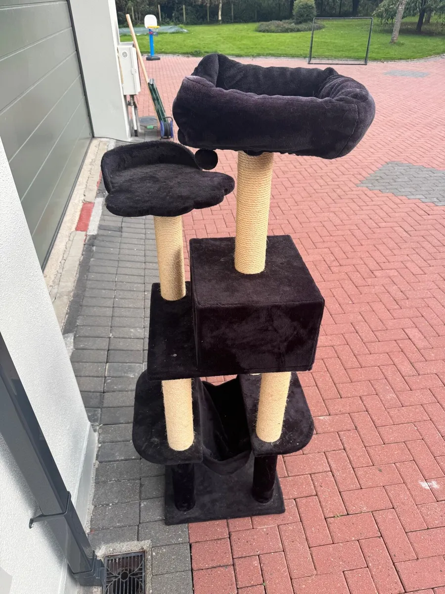 Cat Tree - Image 1