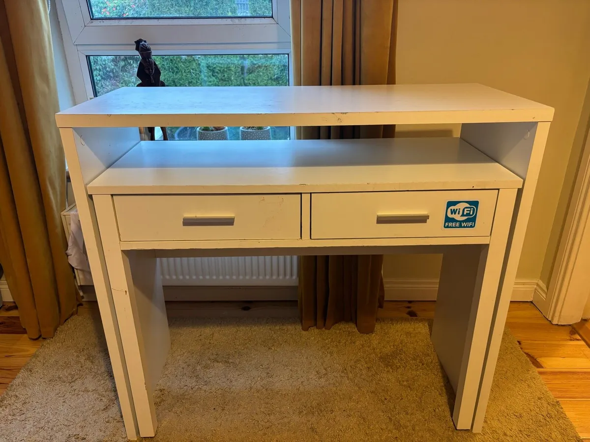 Desk - Image 2