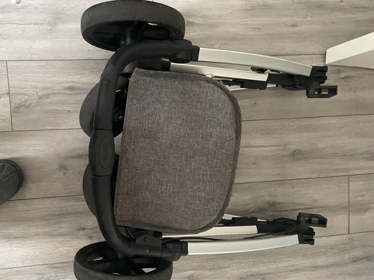 Baby elegance venti travel  system - Image 4