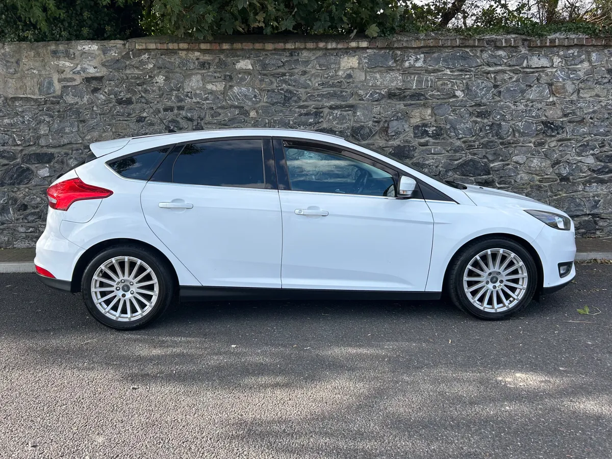 Ford Focus 1.5 TDCI Titanium 2016 - Image 4