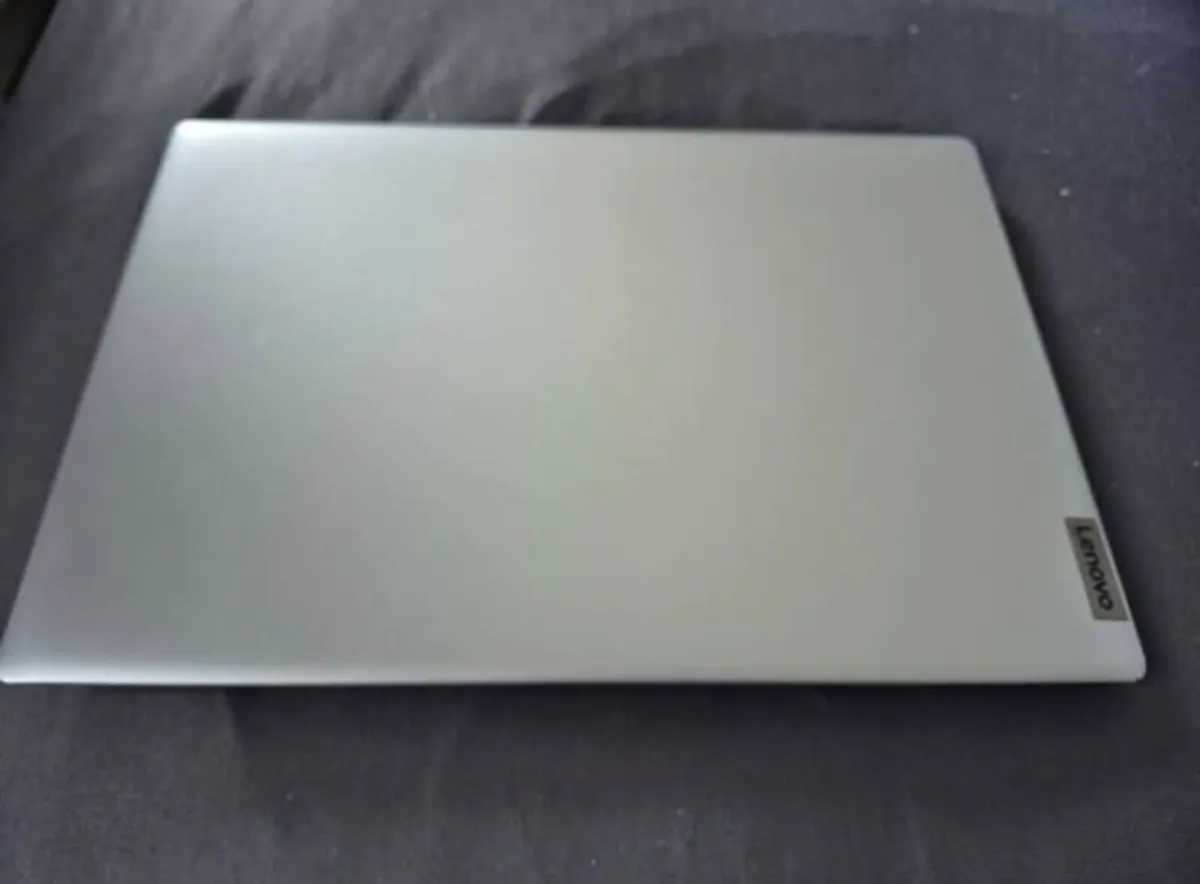 Lenovo ideapad slim 1i - Image 3