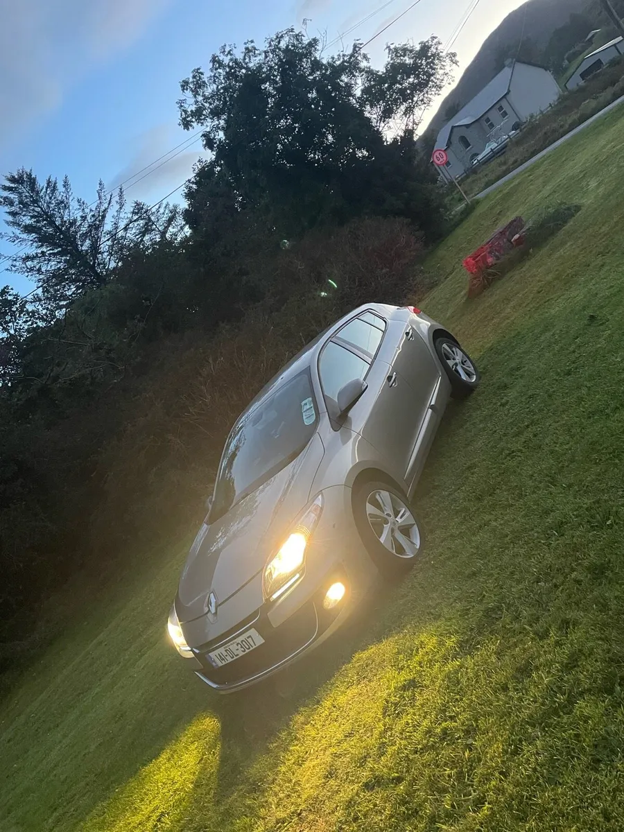 Renault Megane 1.5Diesel High Spec - Image 2