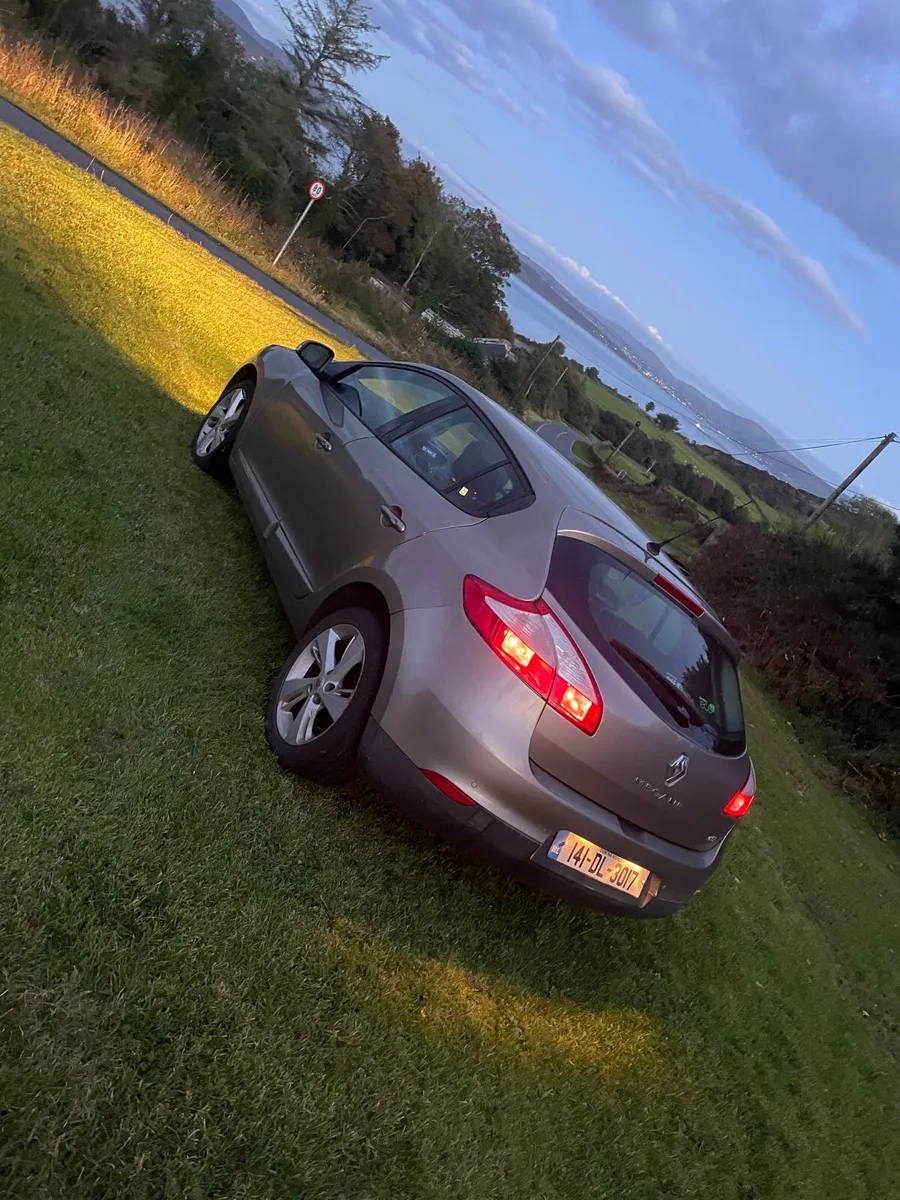 Renault Megane 1.5Diesel High Spec - Image 3