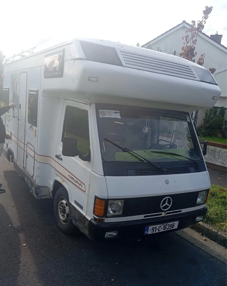 91 Mercedes Karamann 4-5 berth - Image 1