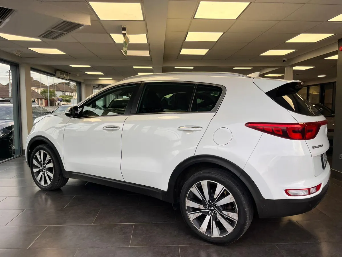 Kia Sportage 2016 1.7 CRDI - Image 4