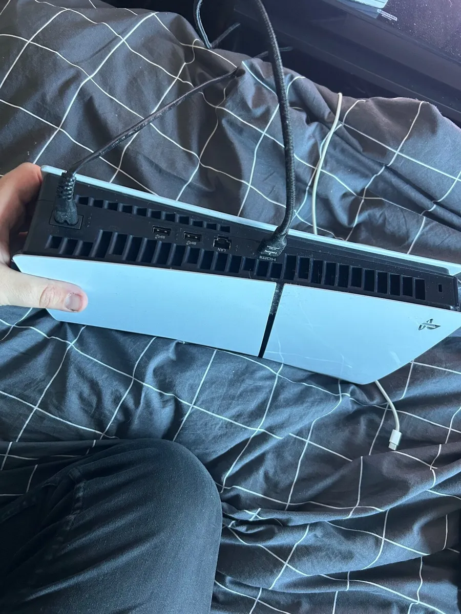 Ps5 Slim Boxed - Image 4