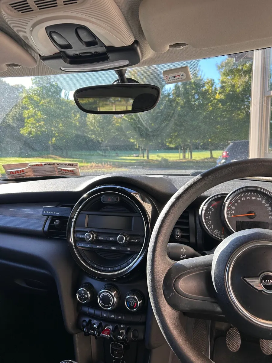 Mini Cooper 2016 - Image 4