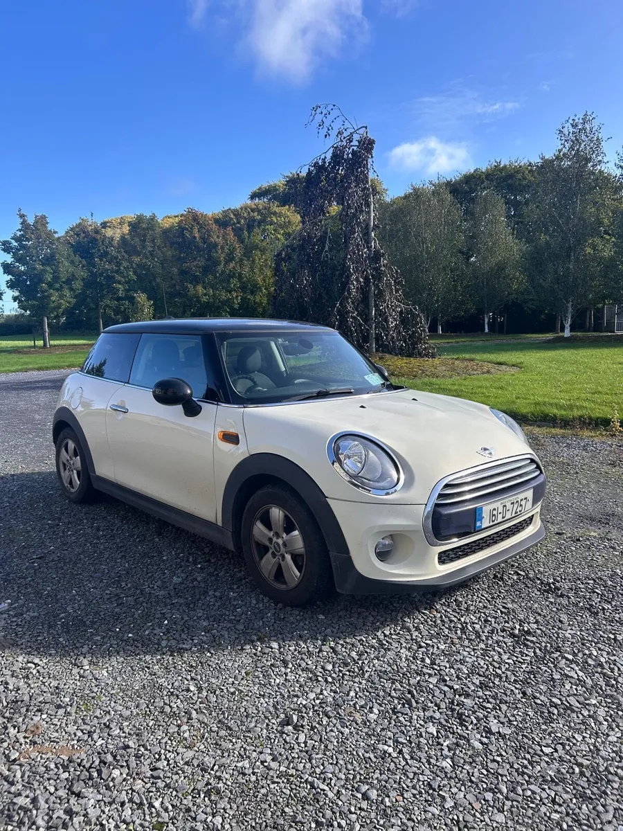 Mini Cooper 2016 - Image 1
