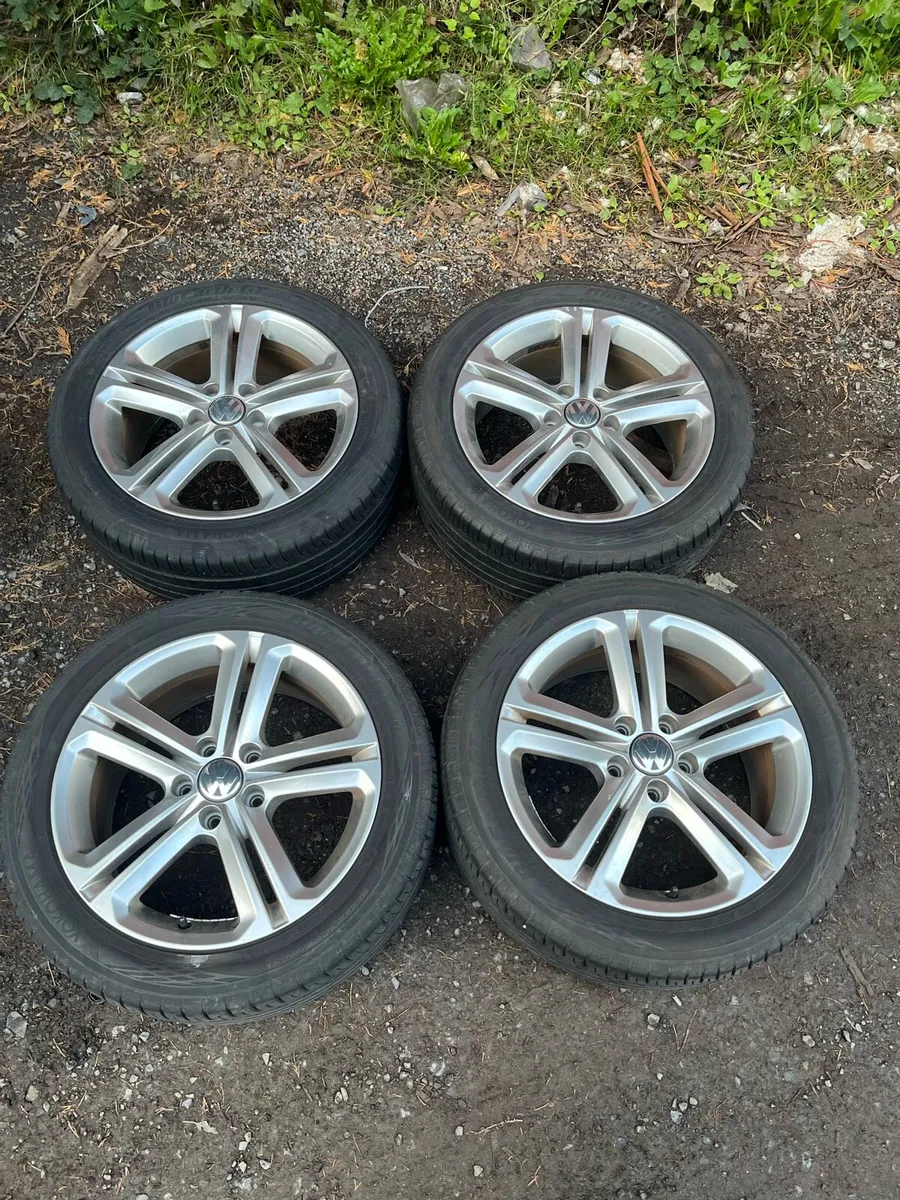 17’ Genuine VW Golf Passat 5x112 alloy wheels - Image 1