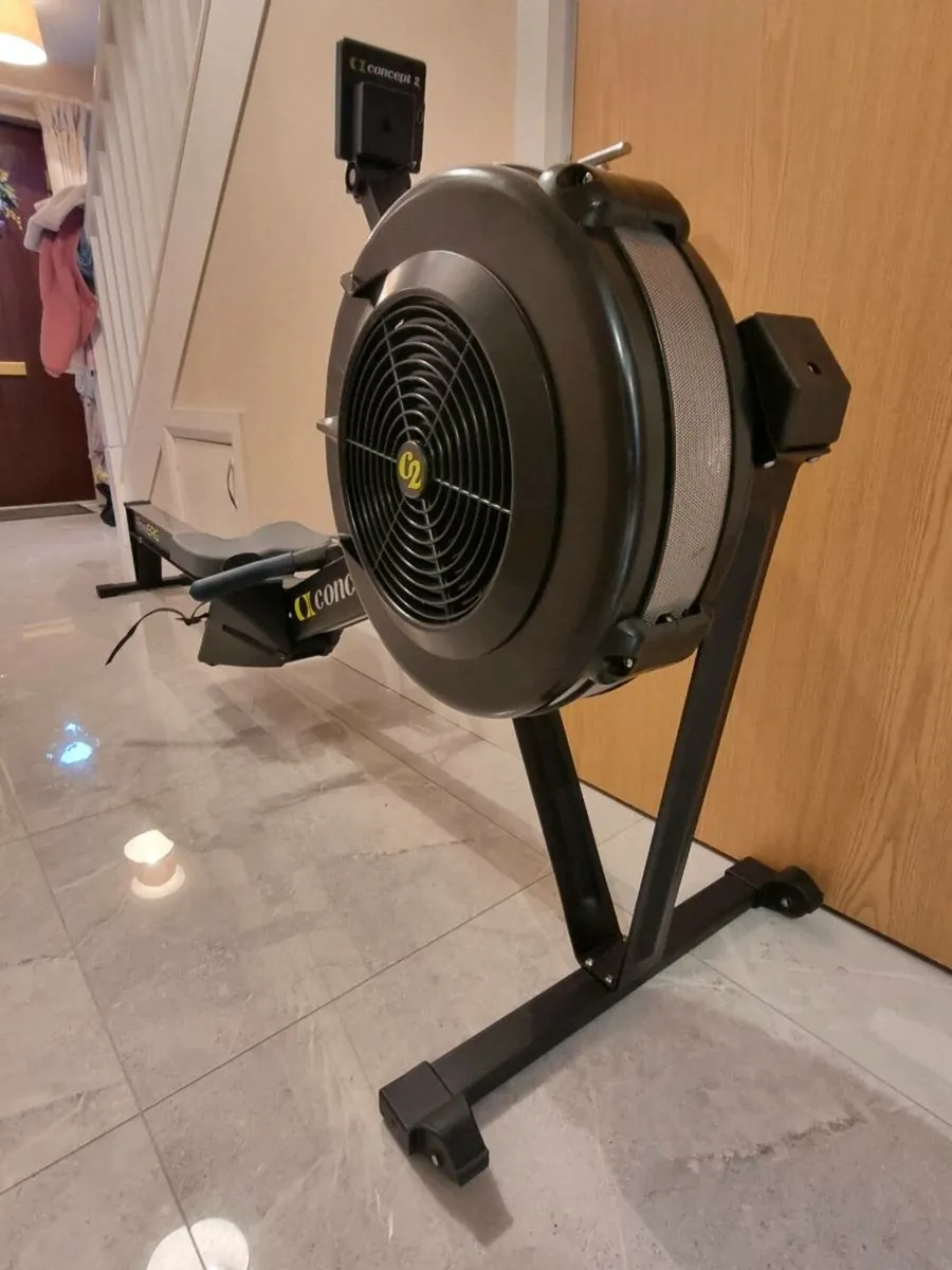 Concept 2 Rower (low usage like new) - Image 2