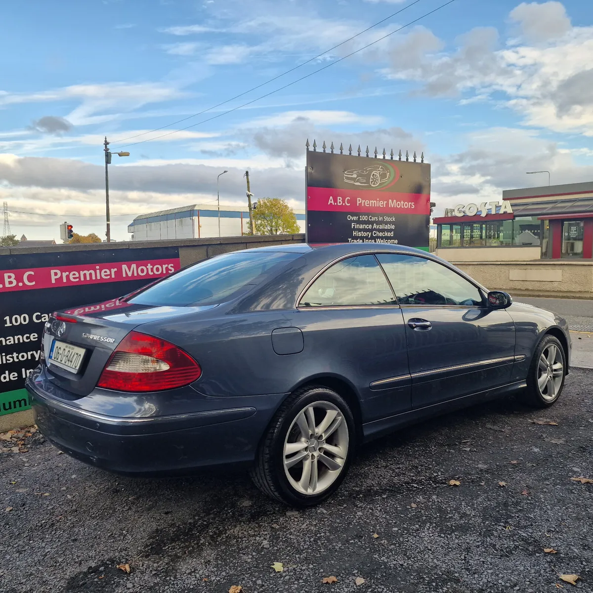 Mercedes-Benz CLK 2006 Low Miles Only 75k - Image 2