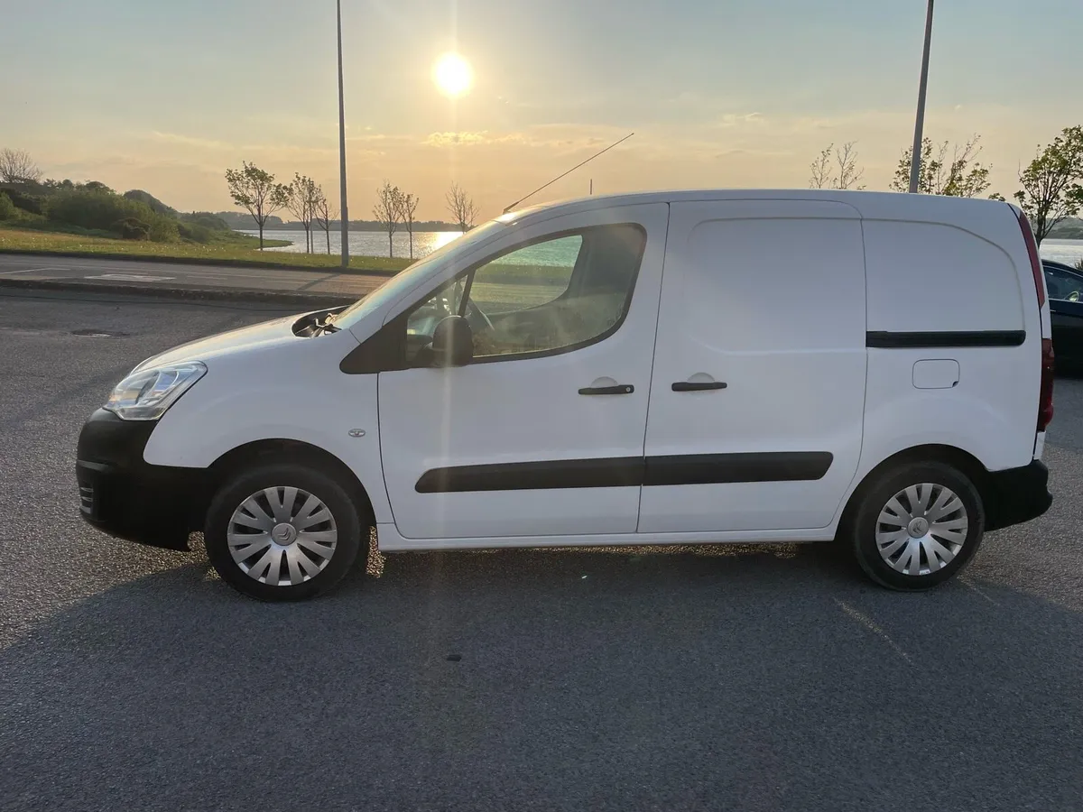Citroen Berlingo 2019 - Image 3
