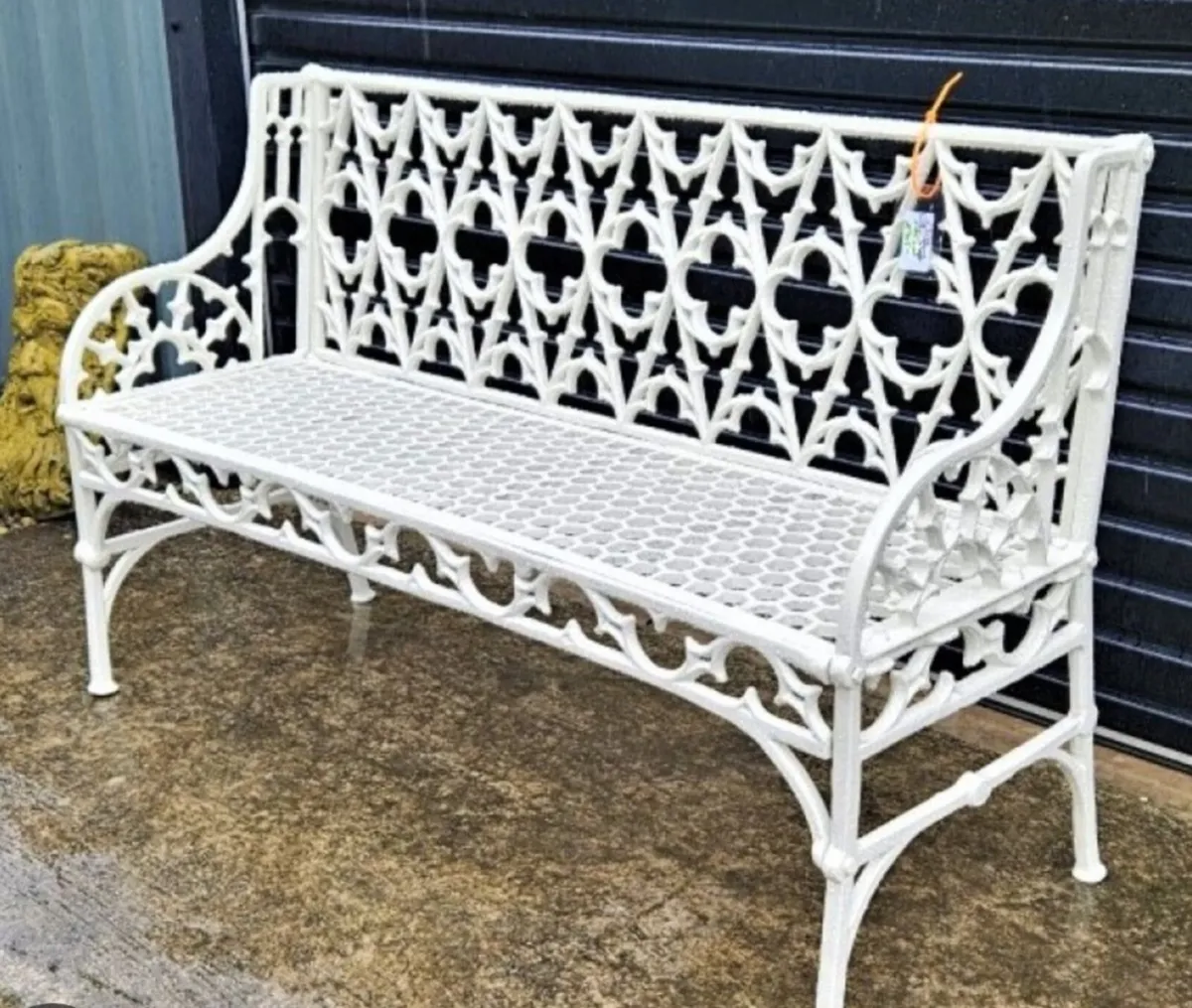 Garden  bench solid cast iron very very heavy - Image 2