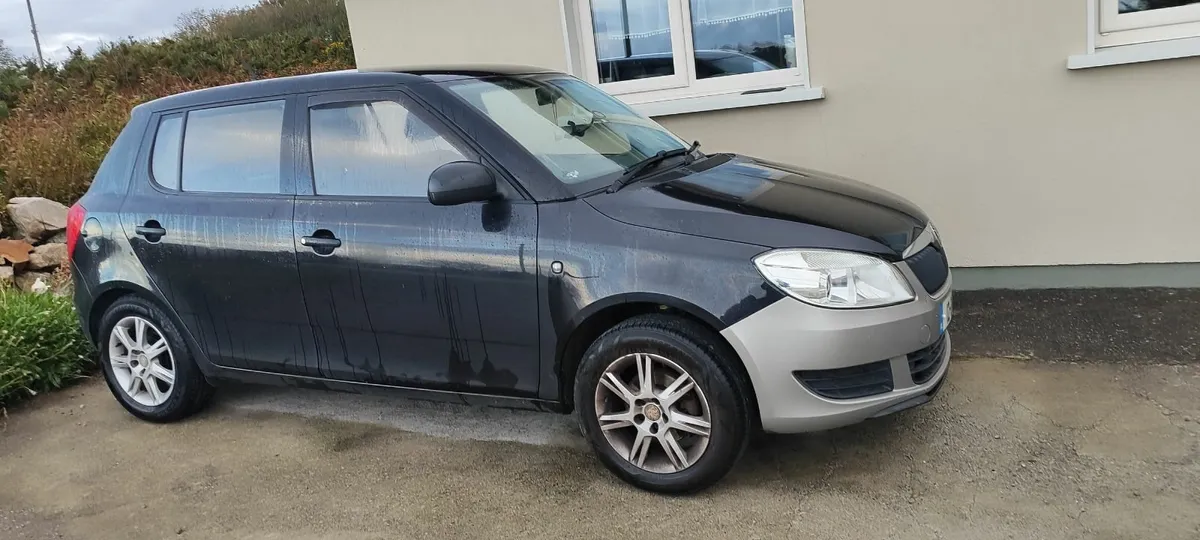 Skoda Fabia 2012 - Image 2