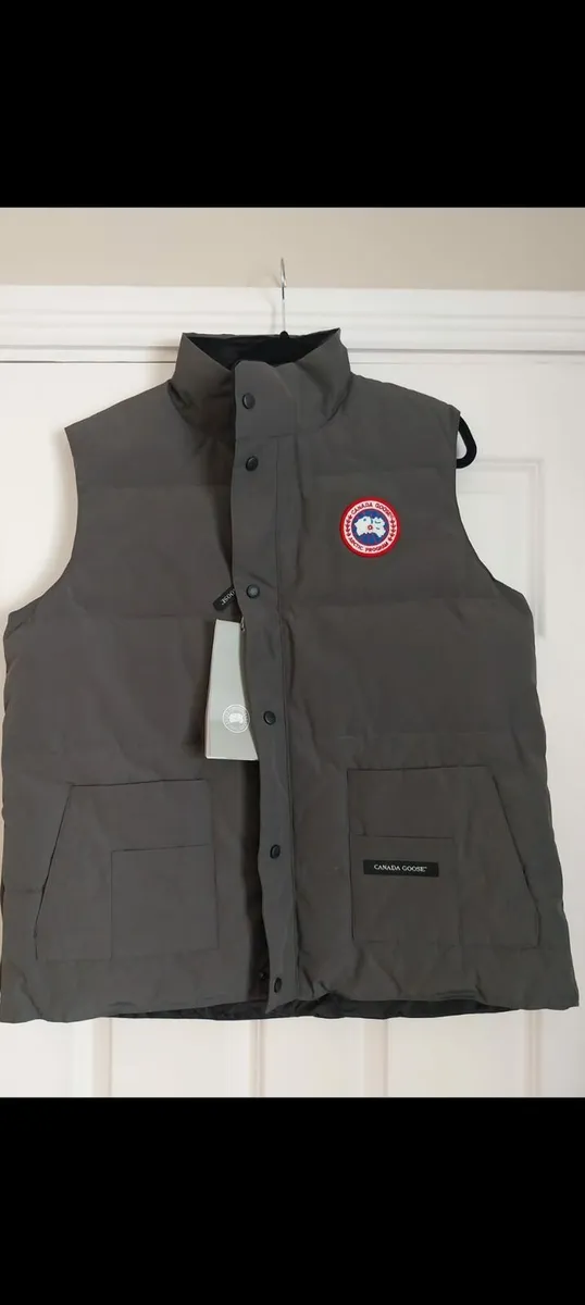 Canda goose gilet (replica) - Image 1