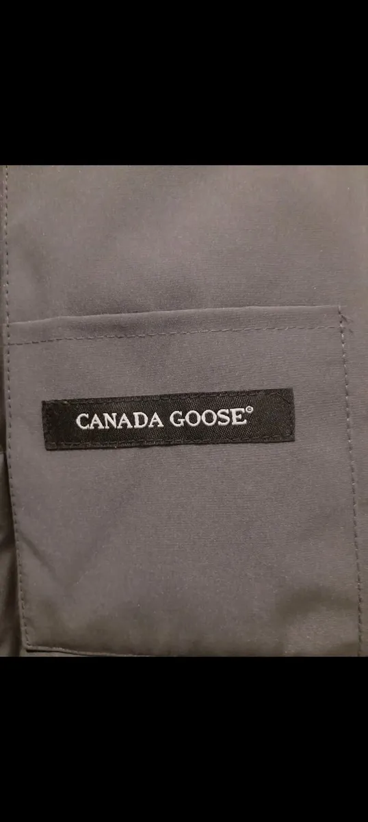 Canda goose gilet (replica) - Image 4