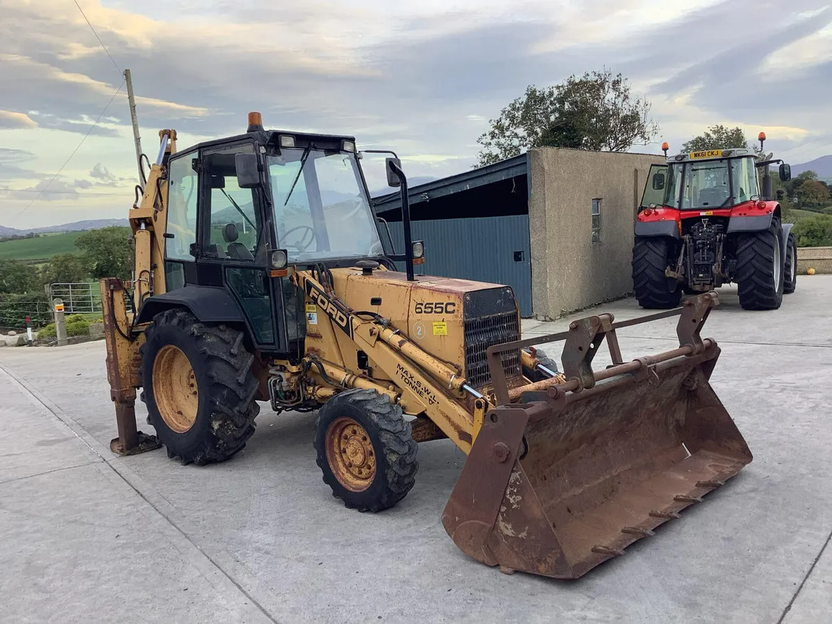1990 Ford 655C Digger - Image 1