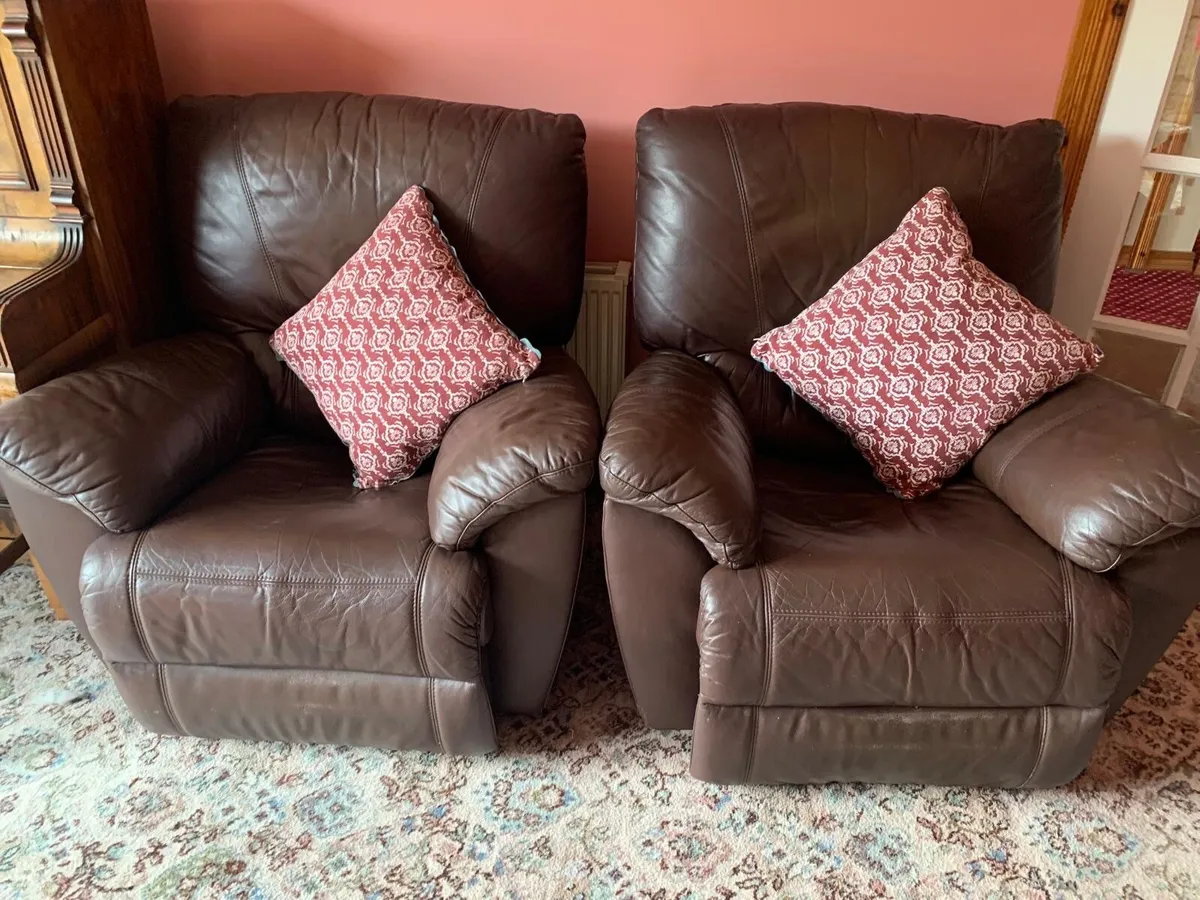 Brown leather sofa suite - Image 2