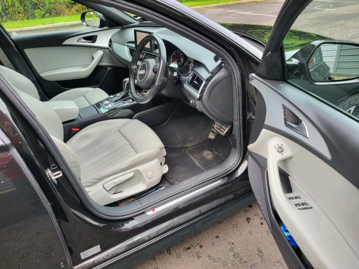 Audi  a6 c7 s line ultra - Image 2