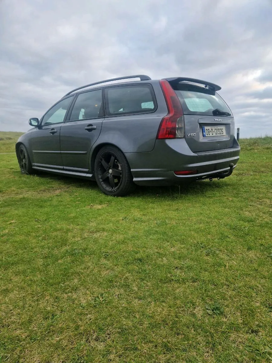 Volvo v50 - Image 4