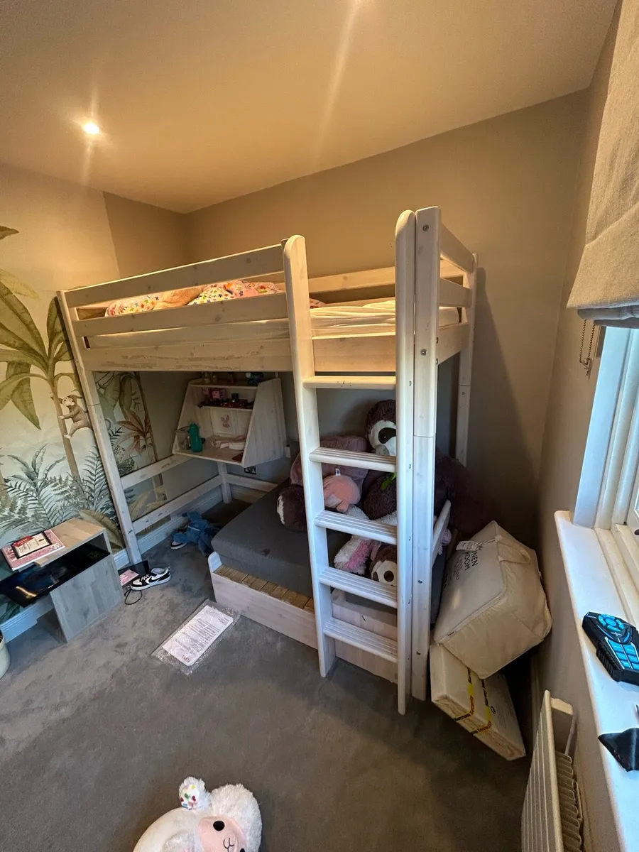 Bunk bed - Image 2
