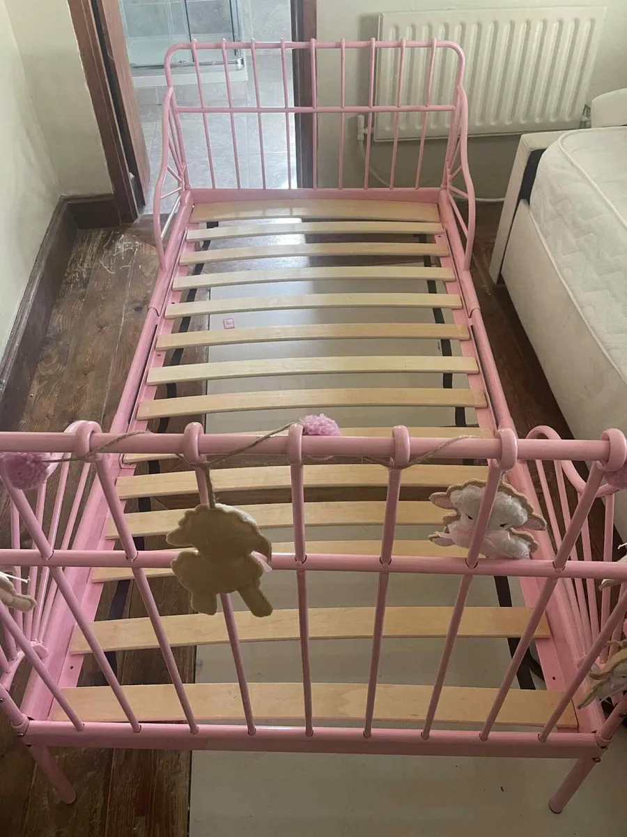 Toddler bed - Image 3