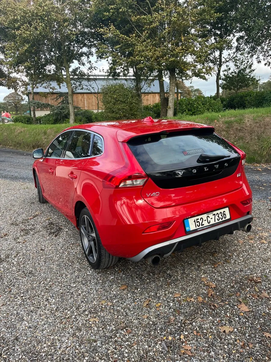 Car - Red Volvo V40 - R design - Image 1