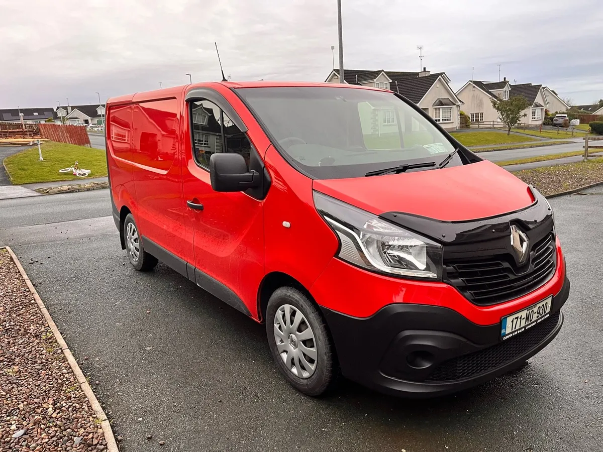 Renault Traffic - Image 1