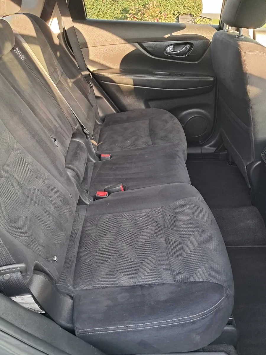 Nissan X Trail - Image 4
