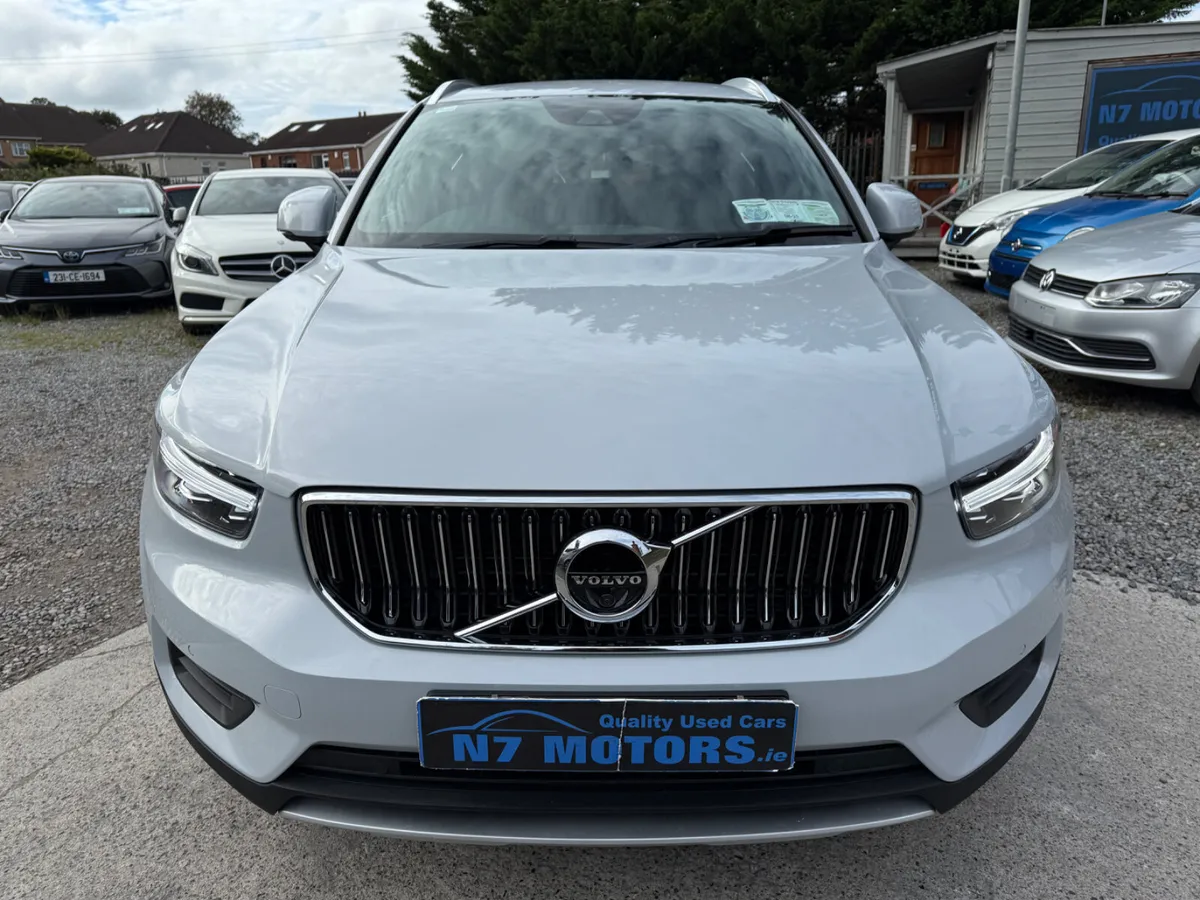 2020 Volvo XC40  1.5 R-DESIGN HYBRID AUTO - Image 3
