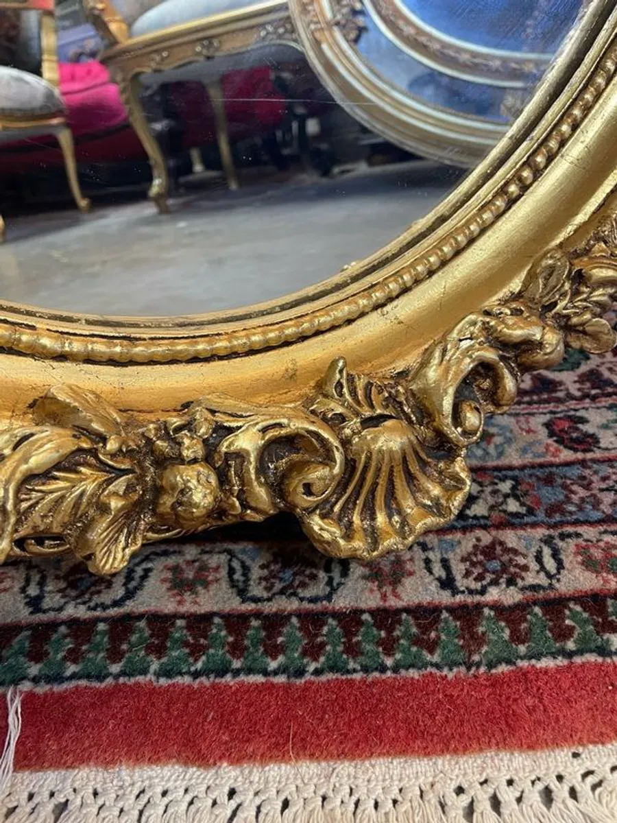 Flash Sale ! Was 350 Now 275 ! A Very Nice Gilt-wood Oval Mirror. - Image 3