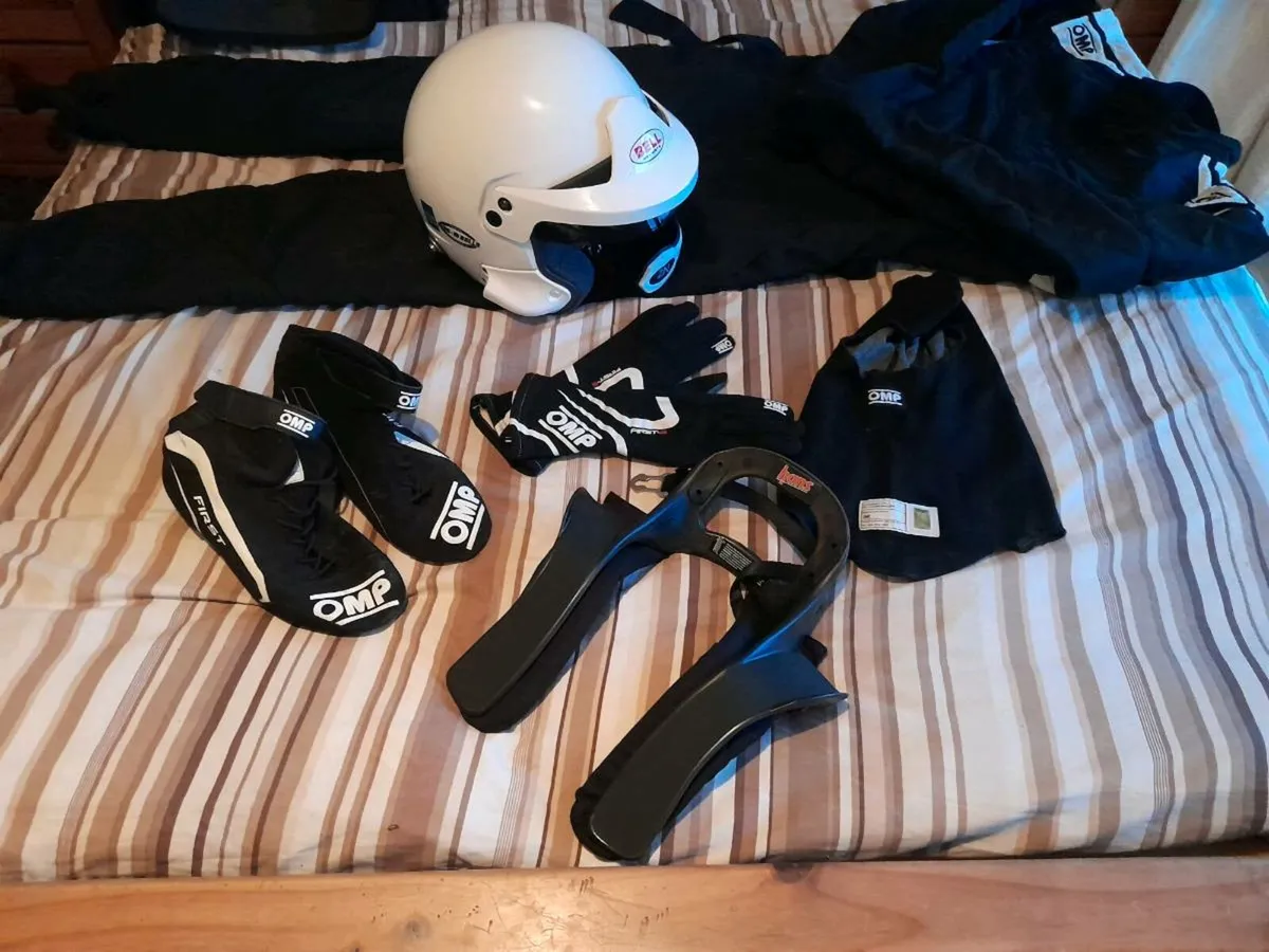 Rally suit,helmet,hanns,intercom - Image 3