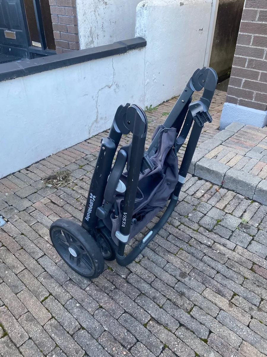 Uppababy Vista Pram - Image 4