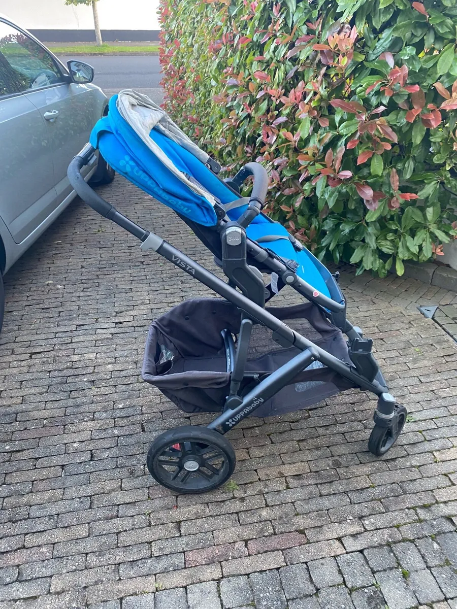 Uppababy Vista Pram - Image 1