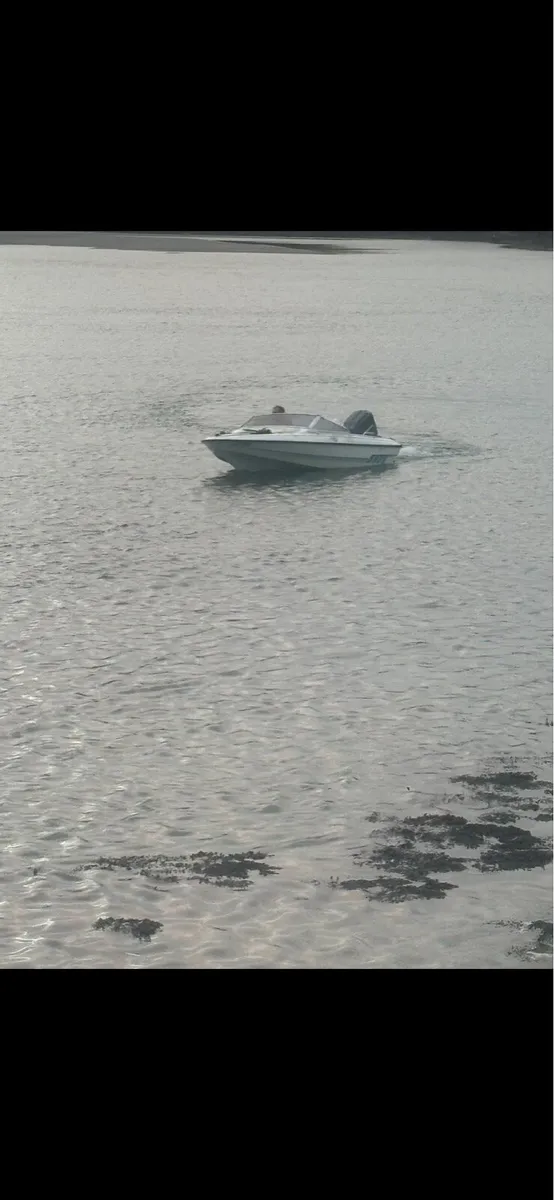 Speed boat - Image 3