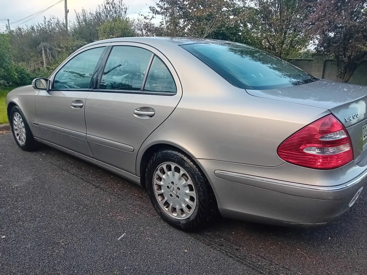 Mercedes-Benz E-Class 2003 Nct 09/26 - Image 4