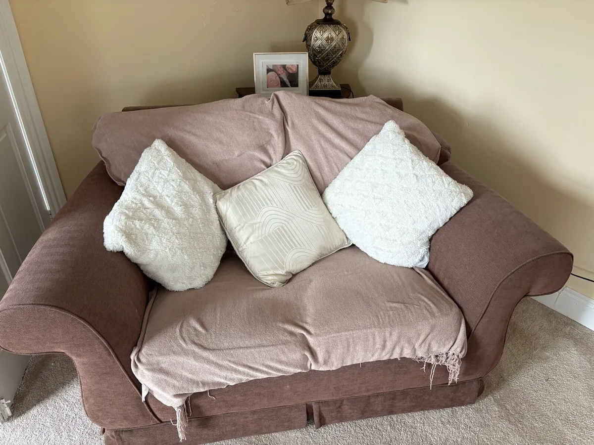 3 Piece Suite - Image 1