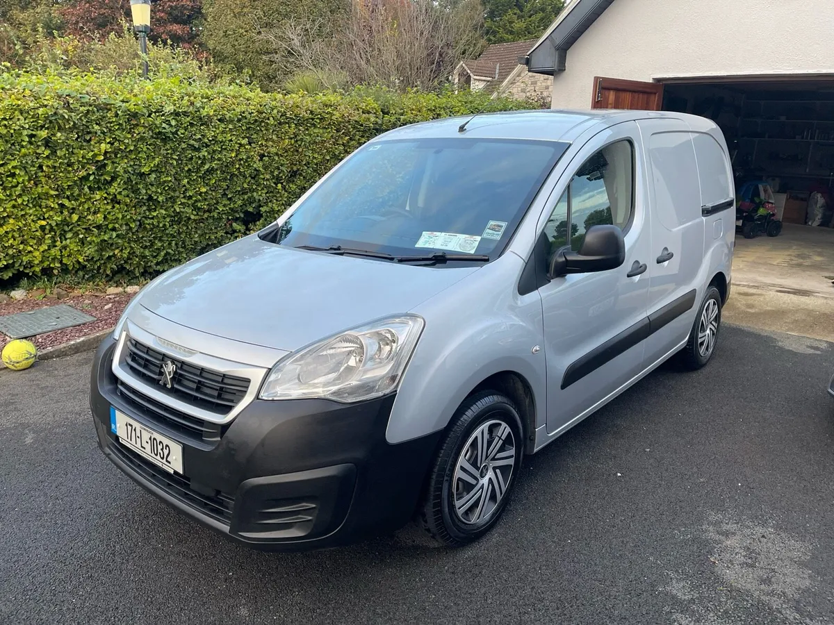 2017 Peugeot Partner - Image 4