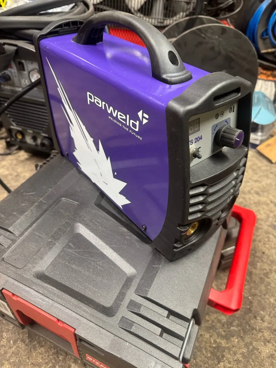 Parweld welder - Image 2