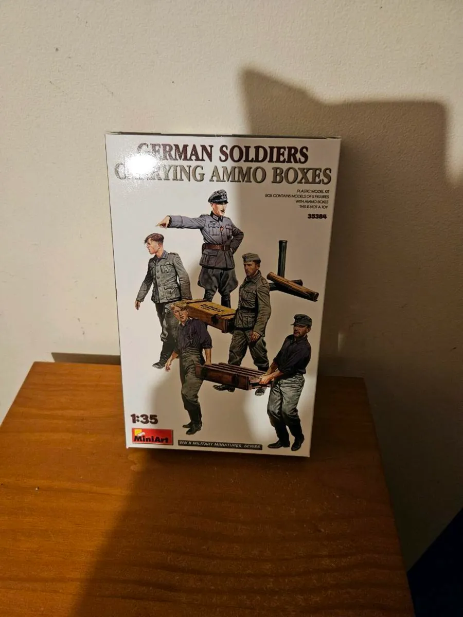 Airfix Miniart German Soldiers