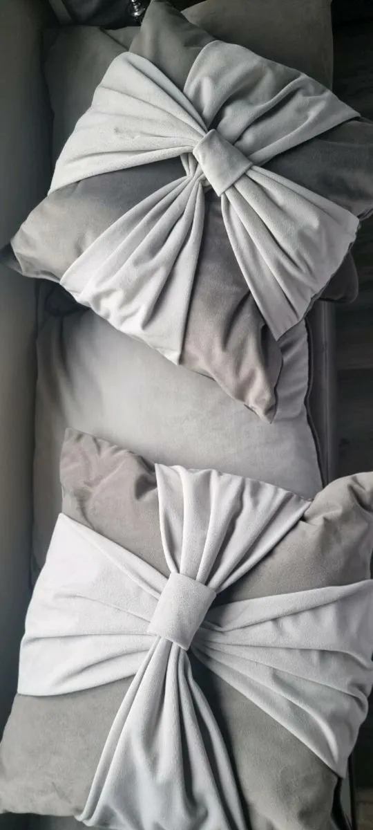 Cushions - Image 2