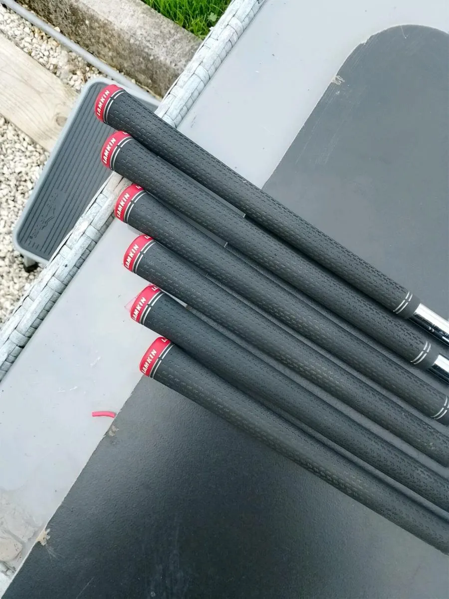 Taylor made stealth hd irons - Image 4