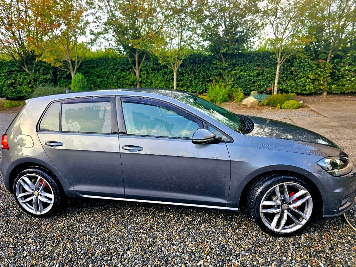 Volkswagon golf - Image 2