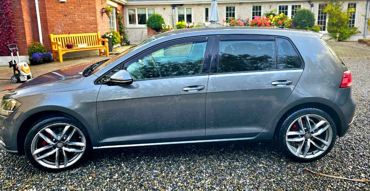 Volkswagon golf - Image 3