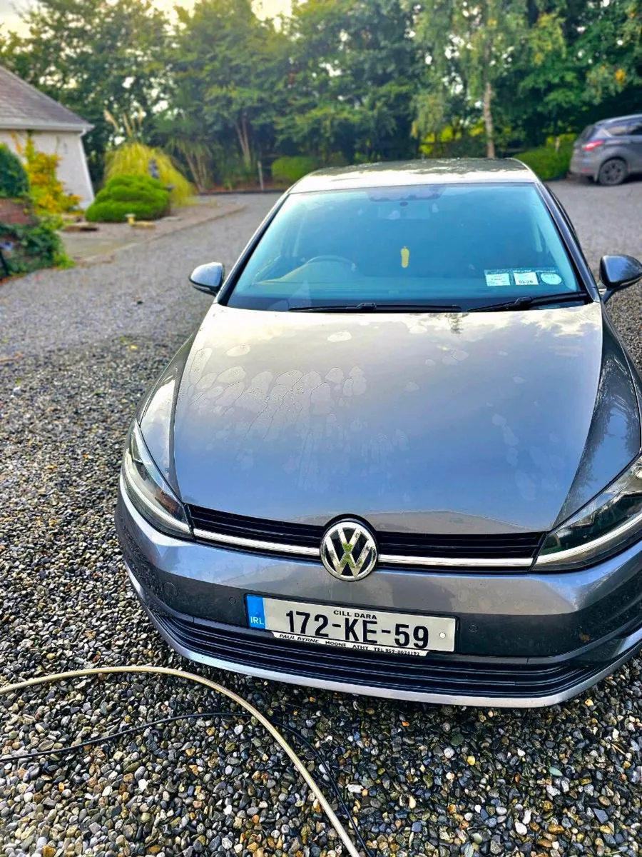 Volkswagon golf - Image 4