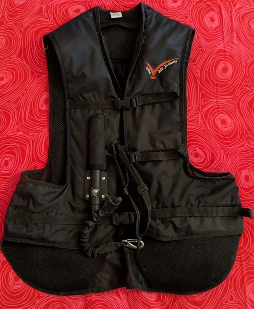 Point 2 Inflatable horse riding jacket - Image 1